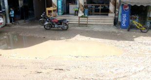 استياء بكفر البطيخ بسبب غرق الشوارع بمياه الأمطار